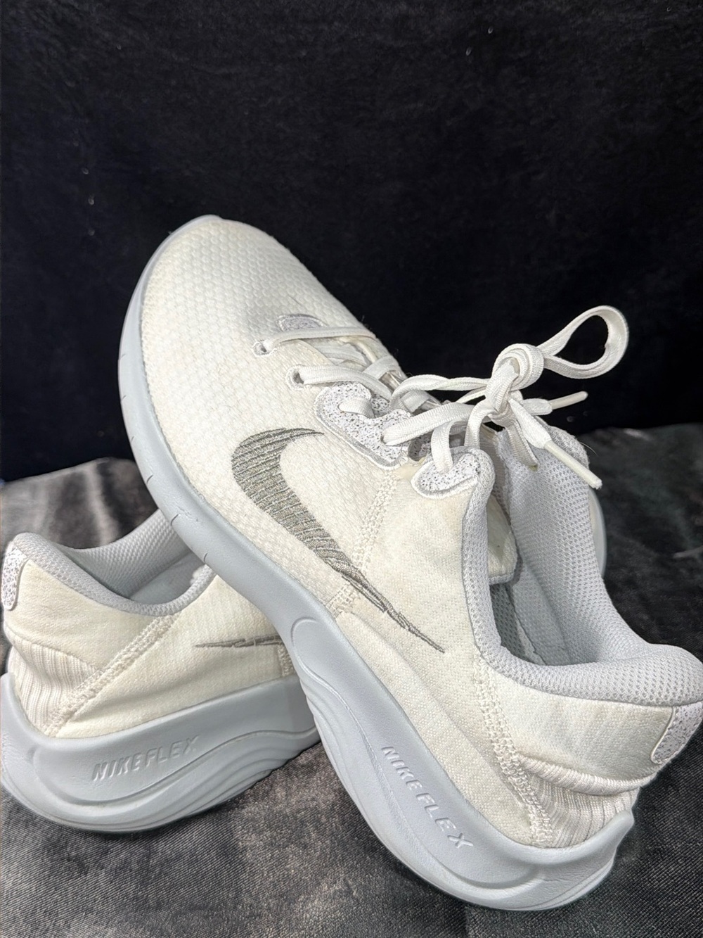 Nike Women’s White Light Gray Flex Sneakers